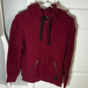 Men's Burgundy Hooded Sweater with Zipper Pockets